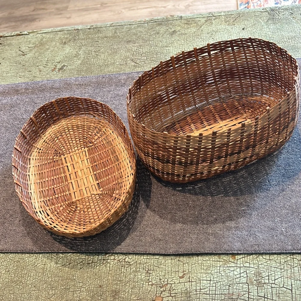 Vintage oblong straw rattan lidded basket